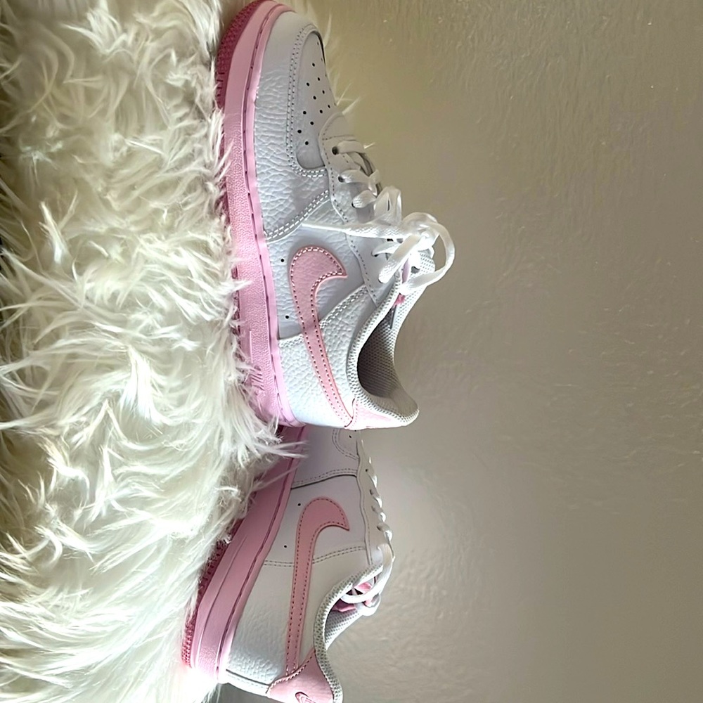 Pink/white foam Blanc/Rose Mousse Nike Force size 1y boys